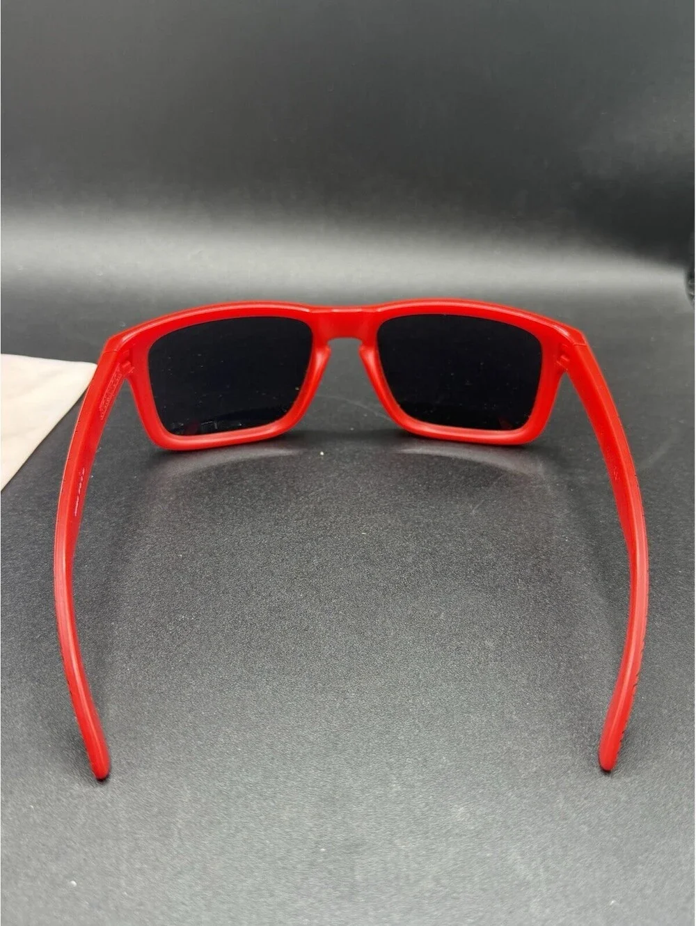 Oakley Holbrook Matte Red B1-B/Grey Lenses OO9102-83